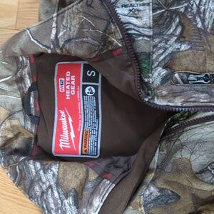 Milwaukee Tool M12 Heated Jacket Camo, Size S